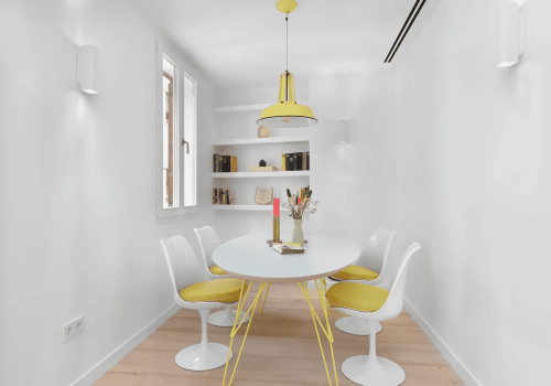 Designer-Esstisch-1-1