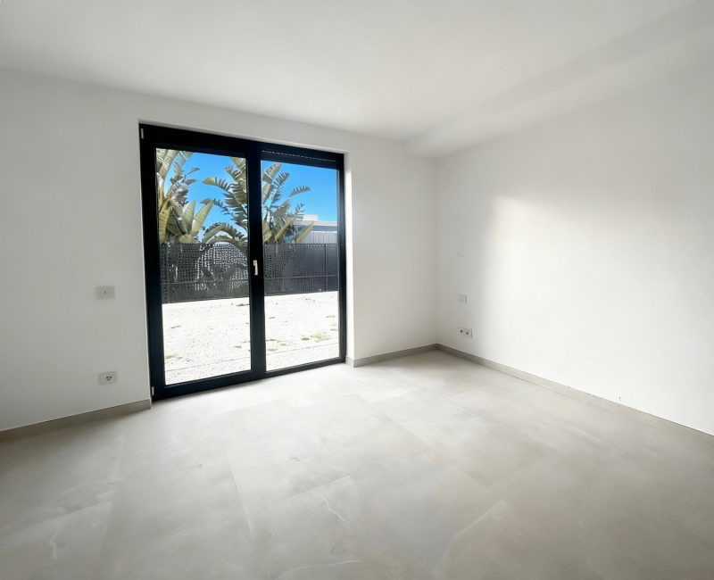 copy_34576F9B-0008-4ED0-A884-00248BBB60D8